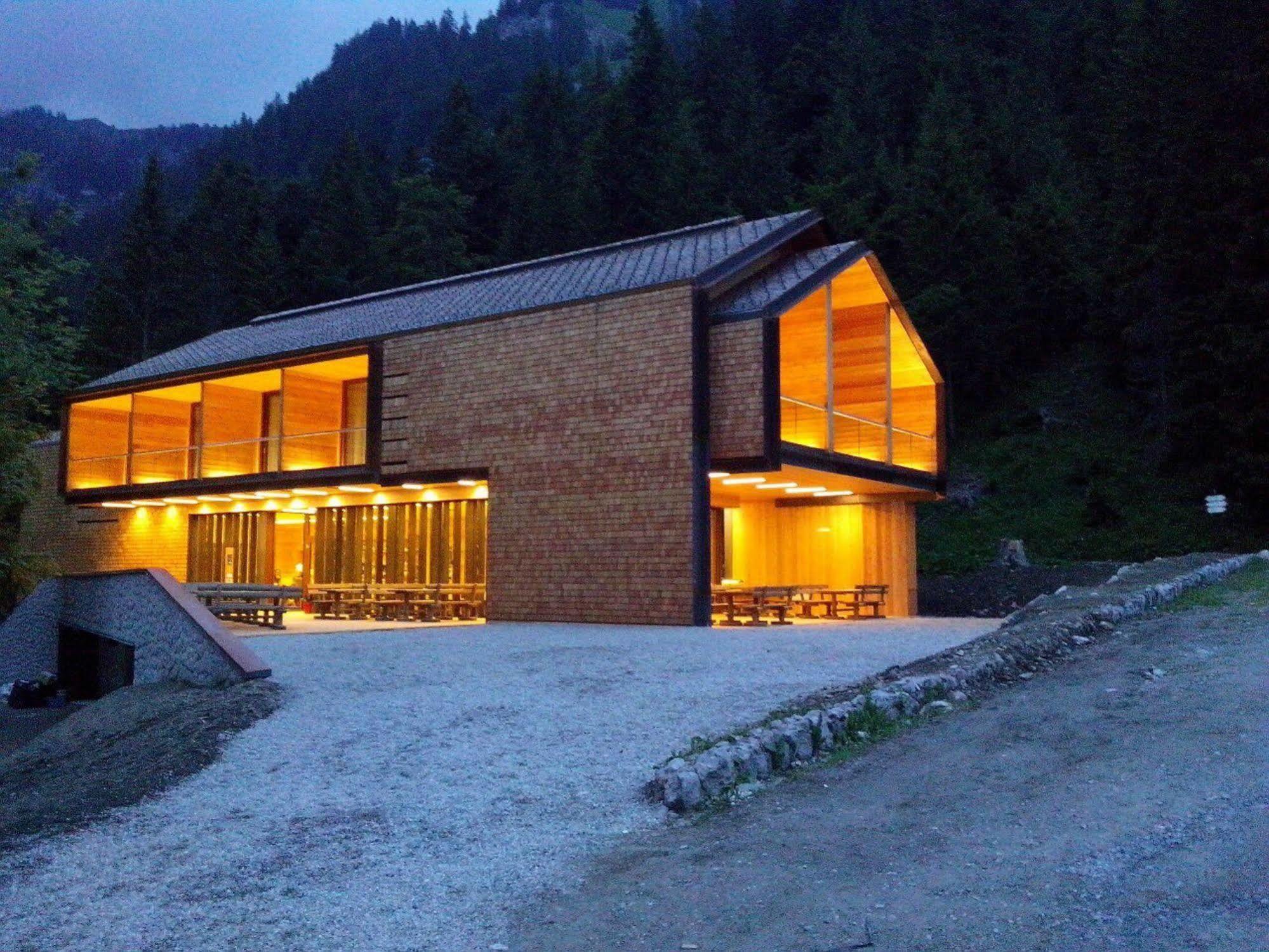 Vallesinella Hotel Restaurant Bar Madonna Zewnętrze zdjęcie